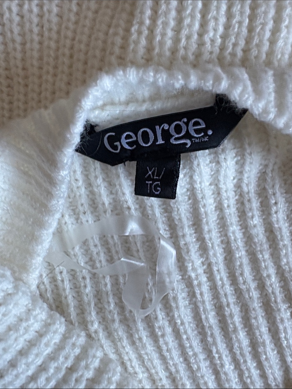 Pearl-Embellished Cream Ribbed Sweater - Picture 5 of 6